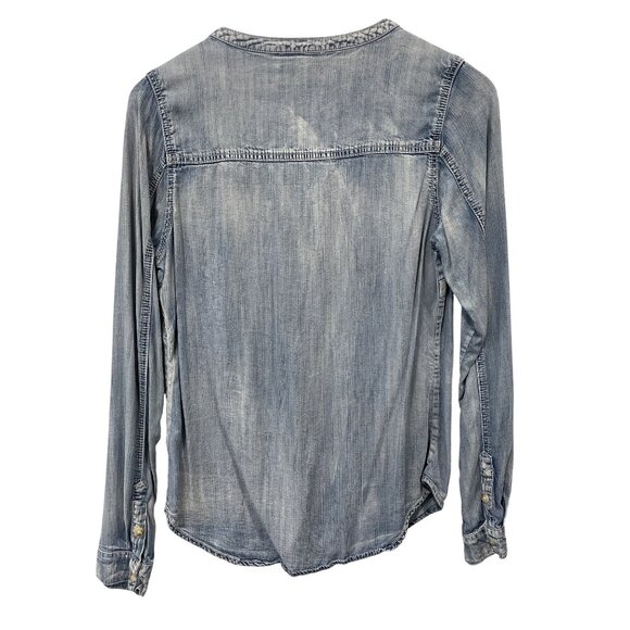 Maurices Chambray Shirt Size Small Button Front Long Sleeve Blue Denim Classic - Picture 2 of 7